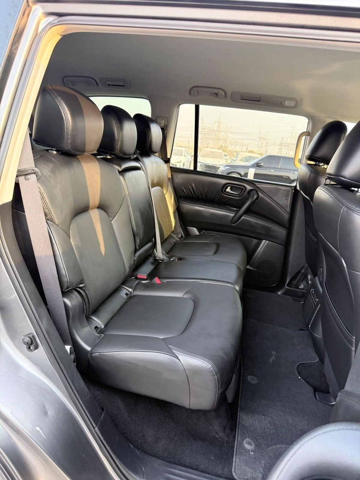 Nissan Armada SL 2022-15-0