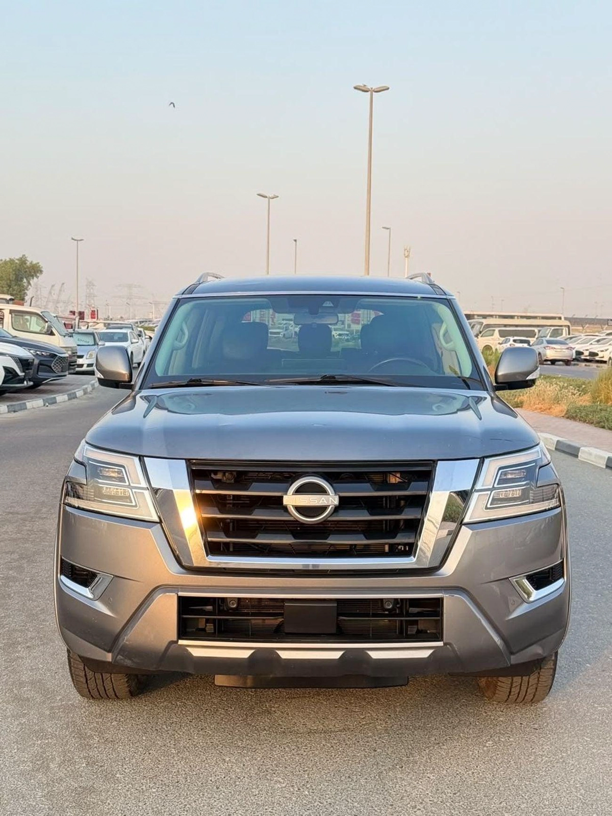 Nissan Armada SL 2022-1-0