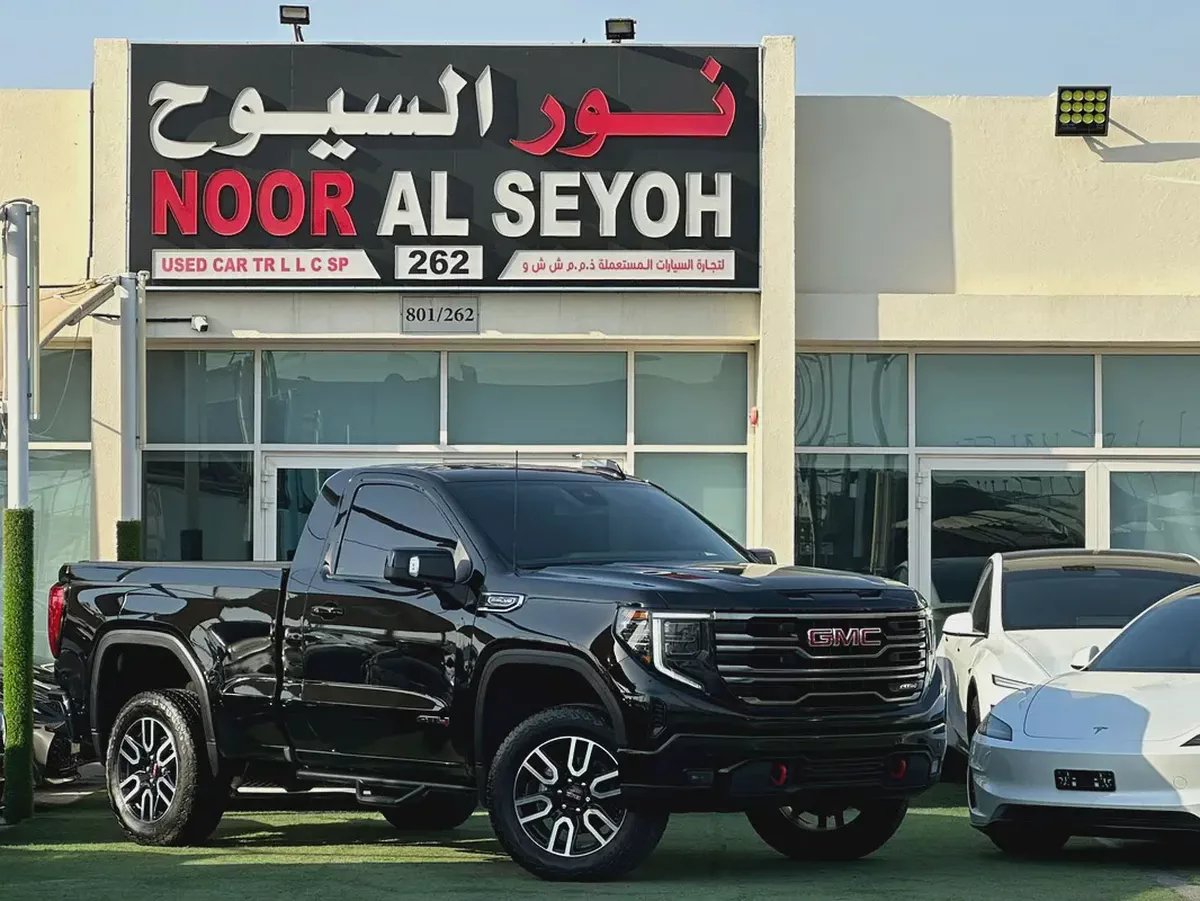 GMC SIERRA AT4 GCC 2025 FULL OPTION ORIGINAL PAINT UNDER WARRANTY PERFECT CONDITION-1-1