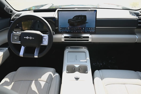 EMI 2,200 AED - BYD LEOPARD TITANIUM 7 - ULTRA EDITION 2025