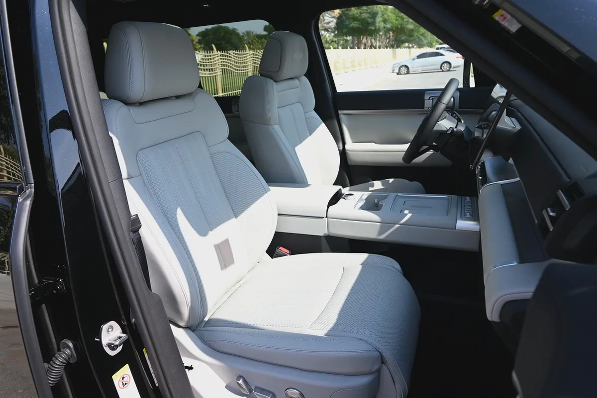 EMI 2,200 AED - BYD LEOPARD TITANIUM 7 - ULTRA EDITION 2025-12-12