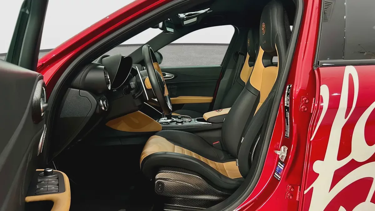 2025 | Alfa Romeo | Giulia | (1 of 5) Quadrifoglio Super Sport (510HP) Special Edition-8-8