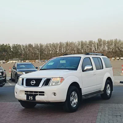 Nissan Pathfinder Platinum 2010 | GCC Specs | Top Option-0
