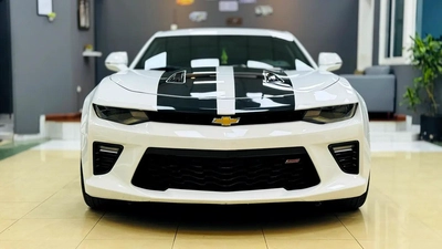 2018 Chevrolet Camaro SS | GCC Specs | 1st Owner | 6.2L V8 Performance-1