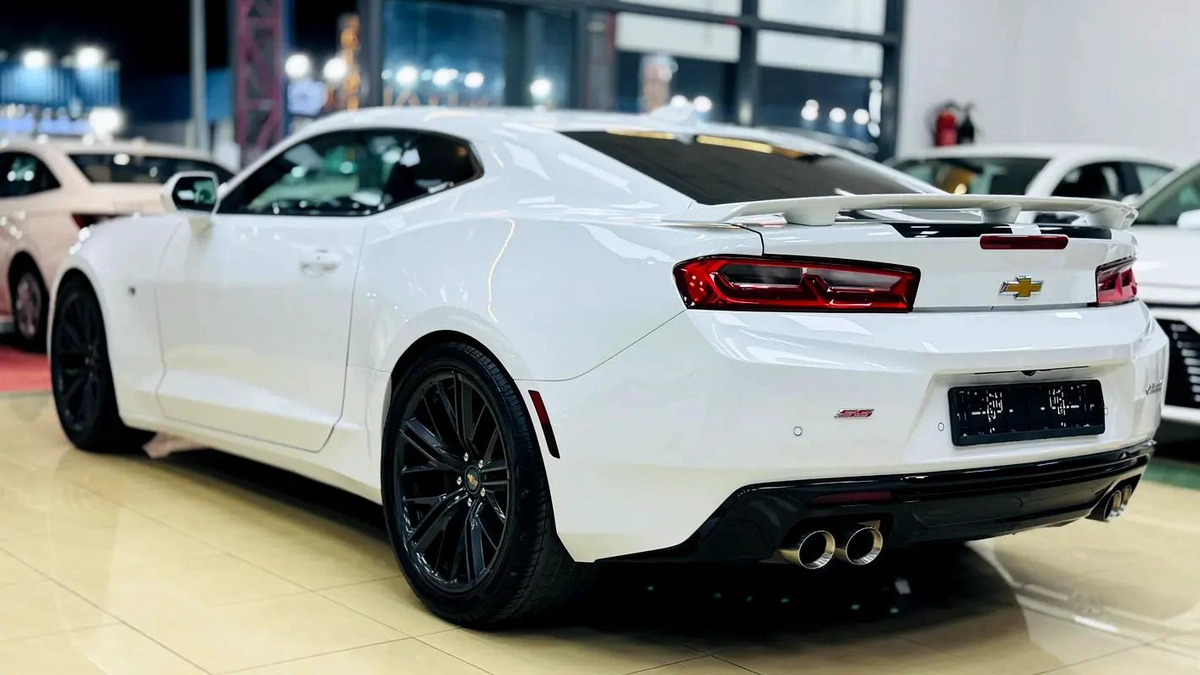 2018 Chevrolet Camaro SS | GCC Specs | 1st Owner | 6.2L V8 Performance-7-7