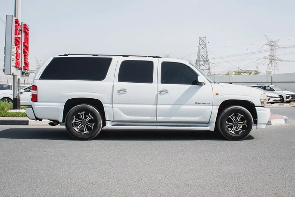 2001 - GMC YUKON XL DENALI -  JAPAN IMPORTED