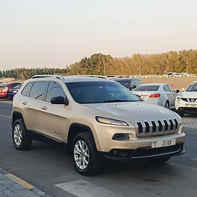 2015 Jeep Grand Cherokee | GCC Specs | Well Maintained-3