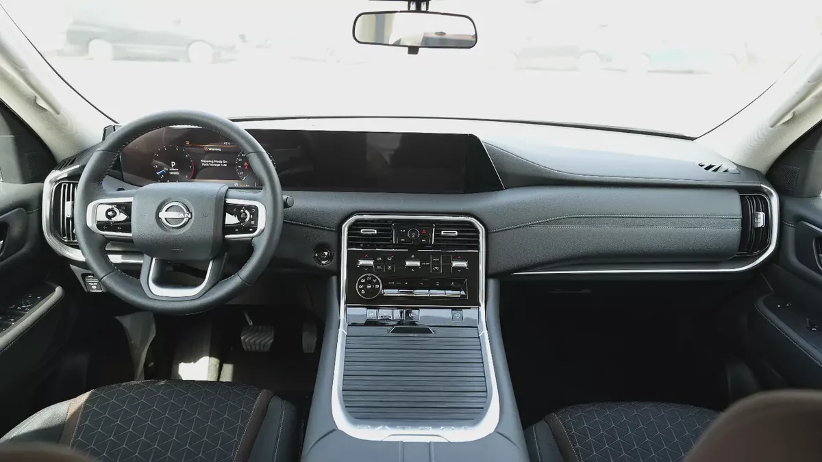 Nissan Patrol XE 2026 GCC Specs - Brand New SUV-5-5