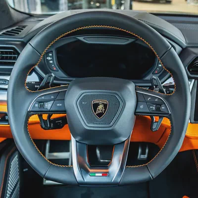 2026  LAMBORGHINI URUS SE  MATT BLACK ( SPECAIL ORDER ) BRAND NEW-11