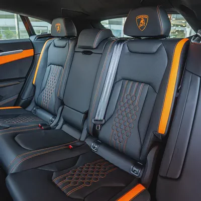 2026  LAMBORGHINI URUS SE  MATT BLACK ( SPECAIL ORDER ) BRAND NEW-14