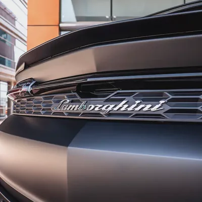 2026  LAMBORGHINI URUS SE  MATT BLACK ( SPECAIL ORDER ) BRAND NEW-3