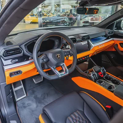 2026  LAMBORGHINI URUS SE  MATT BLACK ( SPECAIL ORDER ) BRAND NEW-7
