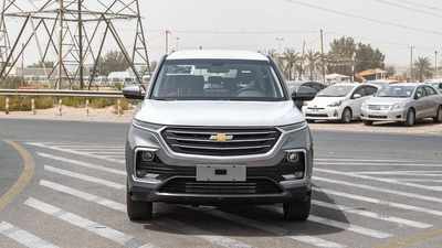 2024 Chevrolet Captiva Silver – Modern SUV with Style-3