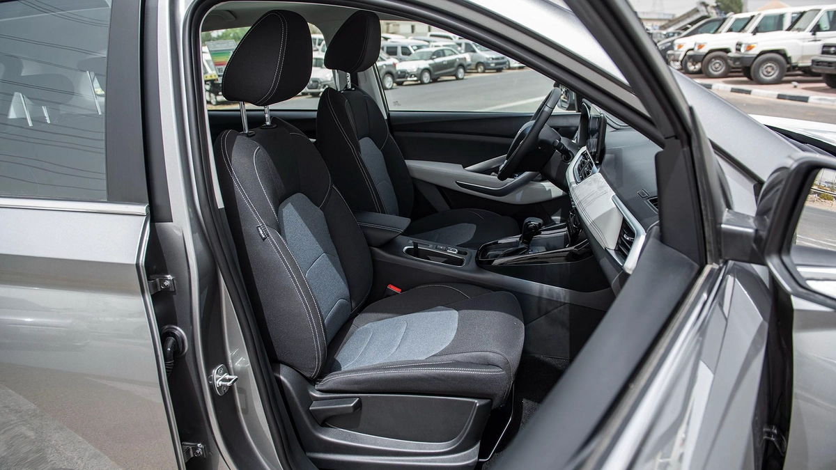 2024 Chevrolet Captiva Silver – Modern SUV with Style-13-13