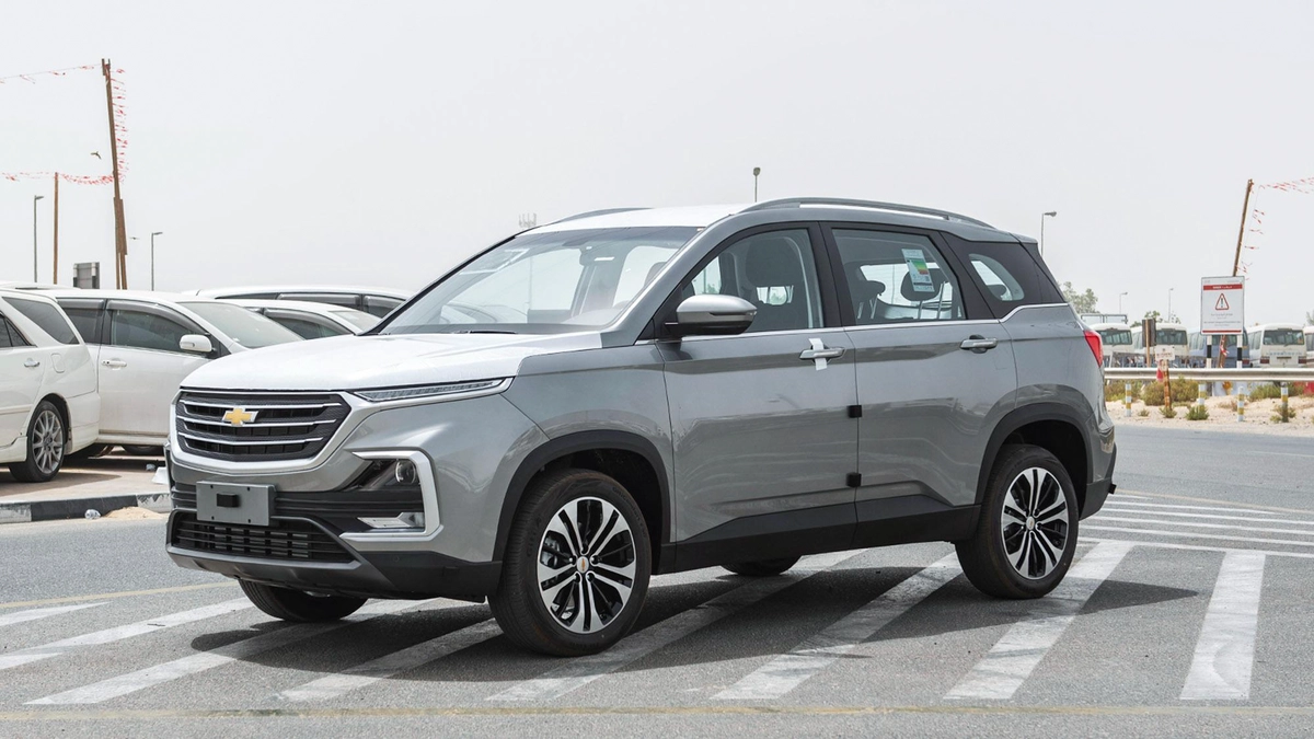 2024 Chevrolet Captiva Silver – Modern SUV with Style