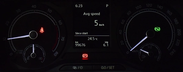 Skoda Kushaq ( 2023 Model ) in White Color GCC Specs