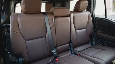 Toyota Prado  2.4L Full Option 2026 GCC Specs-17
