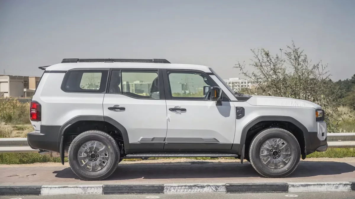 Toyota Prado  2.4L Full Option 2026 GCC Specs-2-2