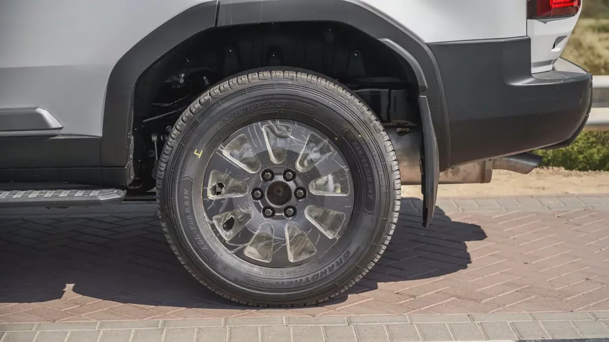 Toyota Prado  2.4L Full Option 2026 GCC Specs-6-6