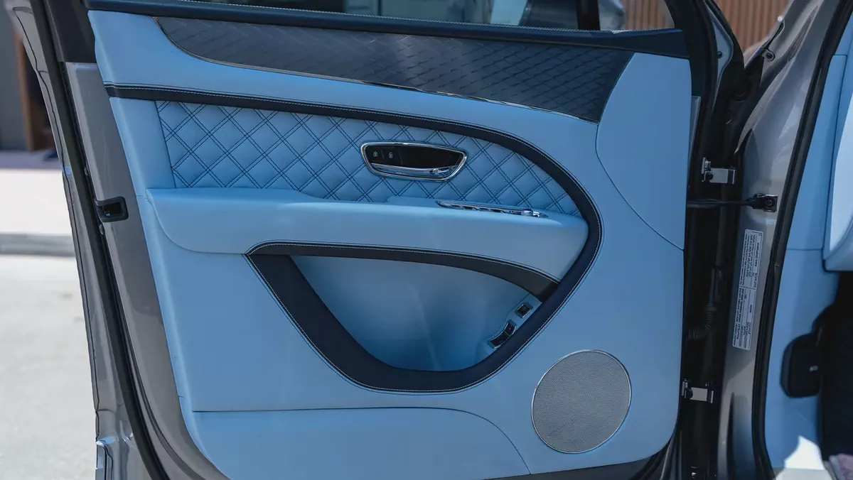 2023 Bentley Bentayga Azure | GCC Specs | Fully Loaded | Crypto Friendly-10-10