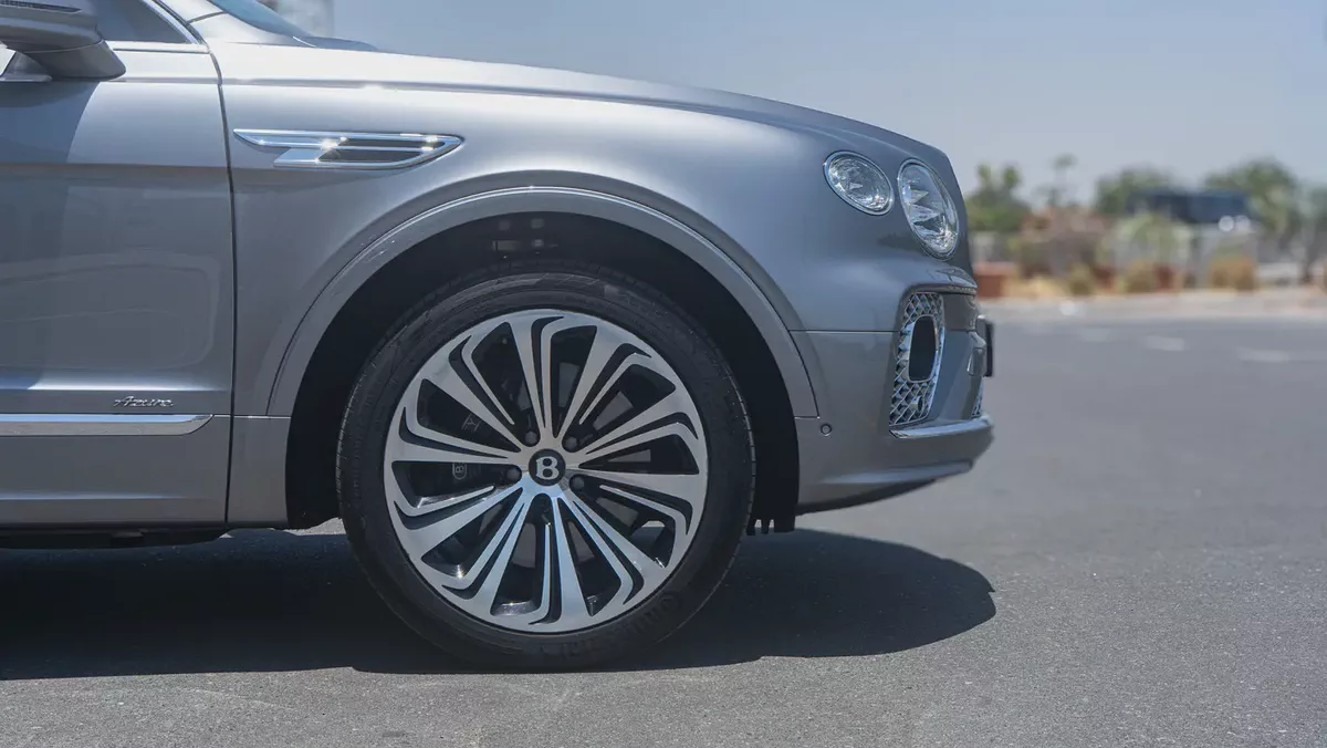 2023 Bentley Bentayga Azure | GCC Specs | Fully Loaded | Crypto Friendly-6-6