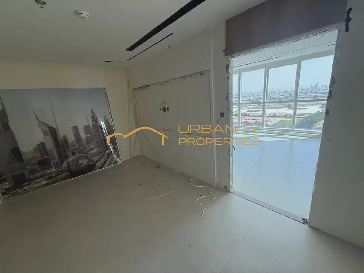 Office for Rent in Business Bay — The Court Tower | 2,155 Sq. Ft. Fully Fitted | 4 Parking | AED 452,650/yr-2-2