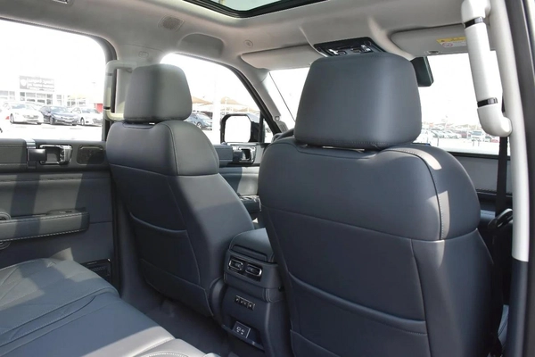 LEOPARD 5 NAVIGATOR 2025 | BLACK