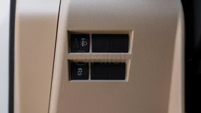 Toyota Land Cruiser GXR-16