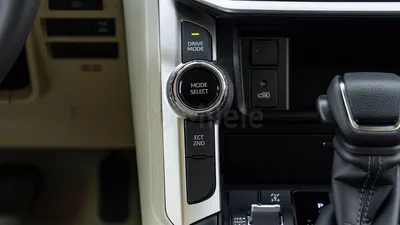 Toyota Land Cruiser GXR-21
