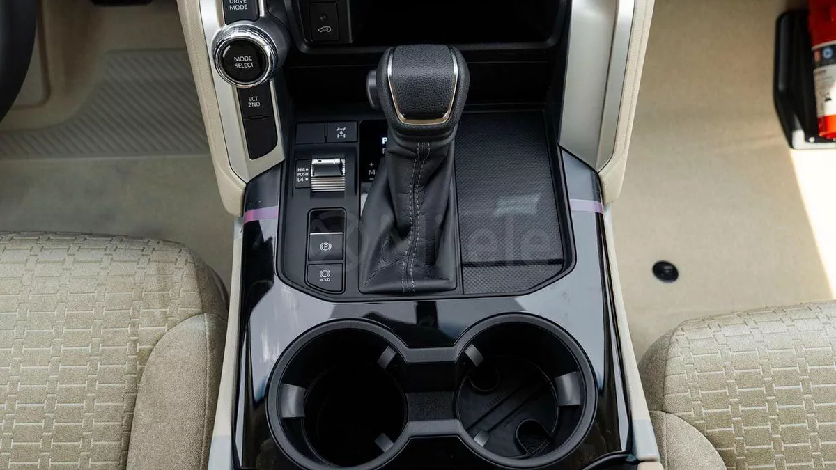 Toyota Land Cruiser GXR-22-0