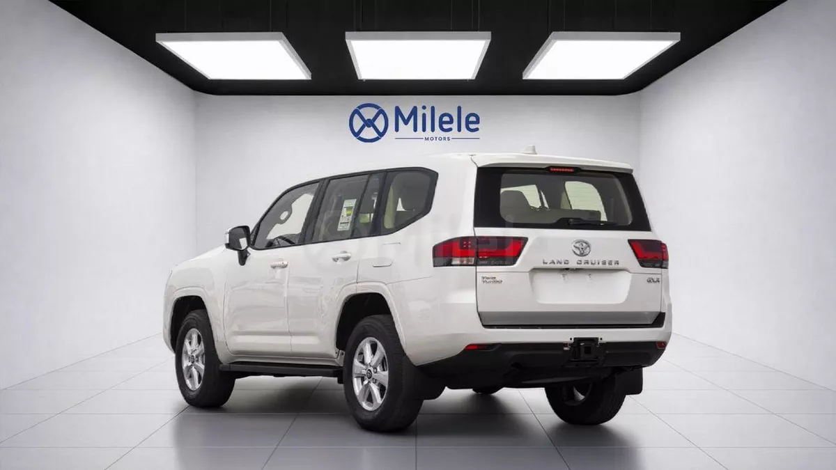 Toyota Land Cruiser GXR-6-0