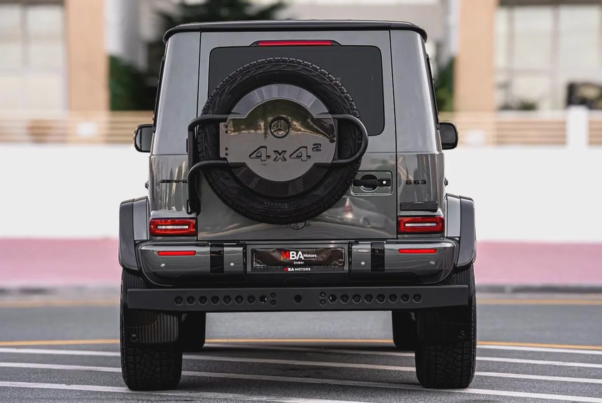 2023 Mercedes-Benz G 63 AMG 4x4² - Euro Specs - Full Service Record - 2 keys-6-6