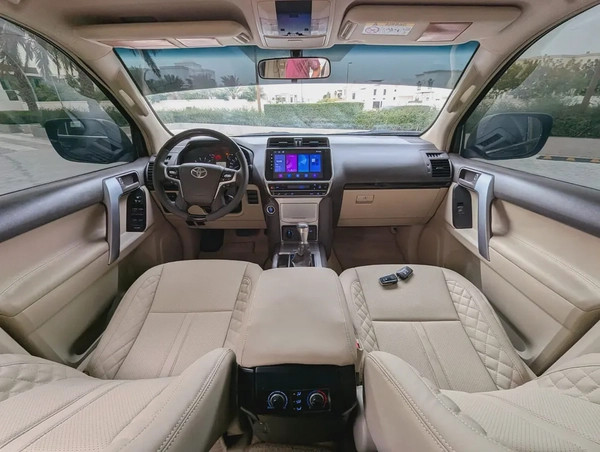 TOYOTA PRADO 2018 GCC V6 4.0L IN EXCELLENT CONDITION