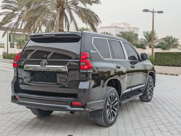 TOYOTA PRADO 2018 GCC V6 4.0L IN EXCELLENT CONDITION
