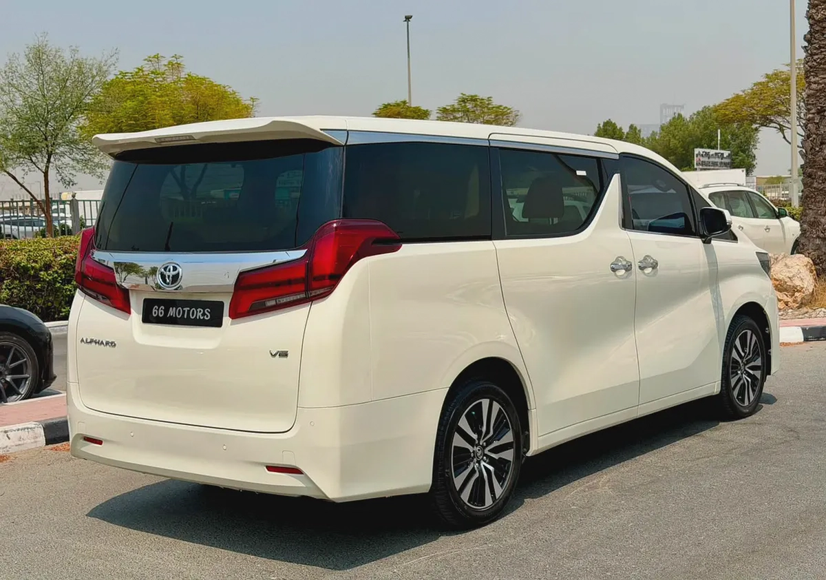Toyota Alphard 2019 Base Model - Spacious & Luxury MPV-3-3