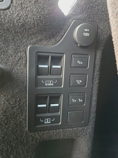 Land Rover Discovery HSE Si6 2018 - European Specs - GCC Stock-11