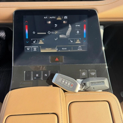 INFINITI QX80 LUXE 2025 | WHITE-10