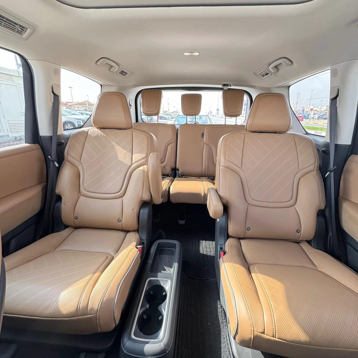 INFINITI QX80 LUXE 2025 | WHITE-12-12