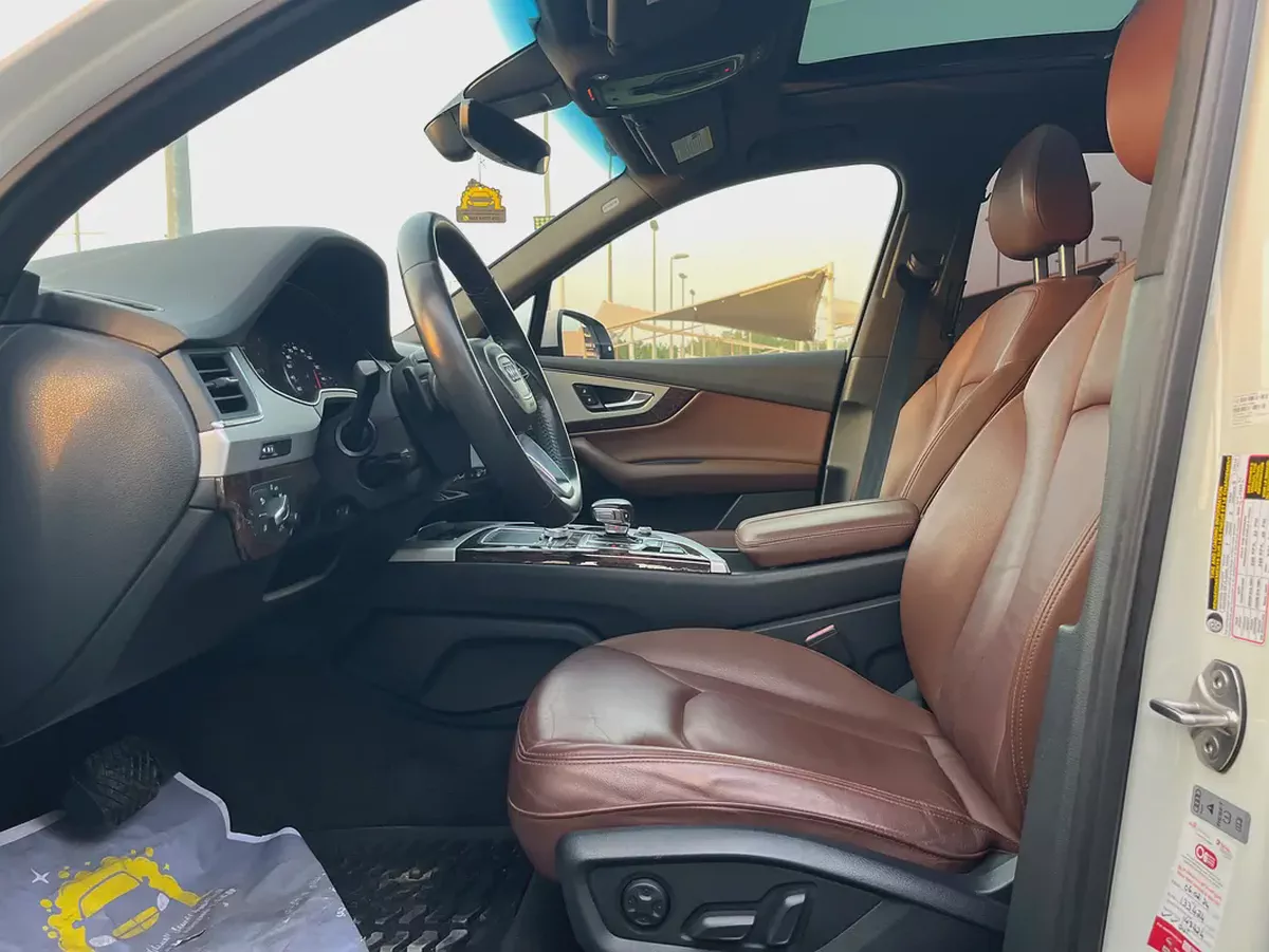 2019 Audi Q7 - American Specs - Excellent Condition-12-12