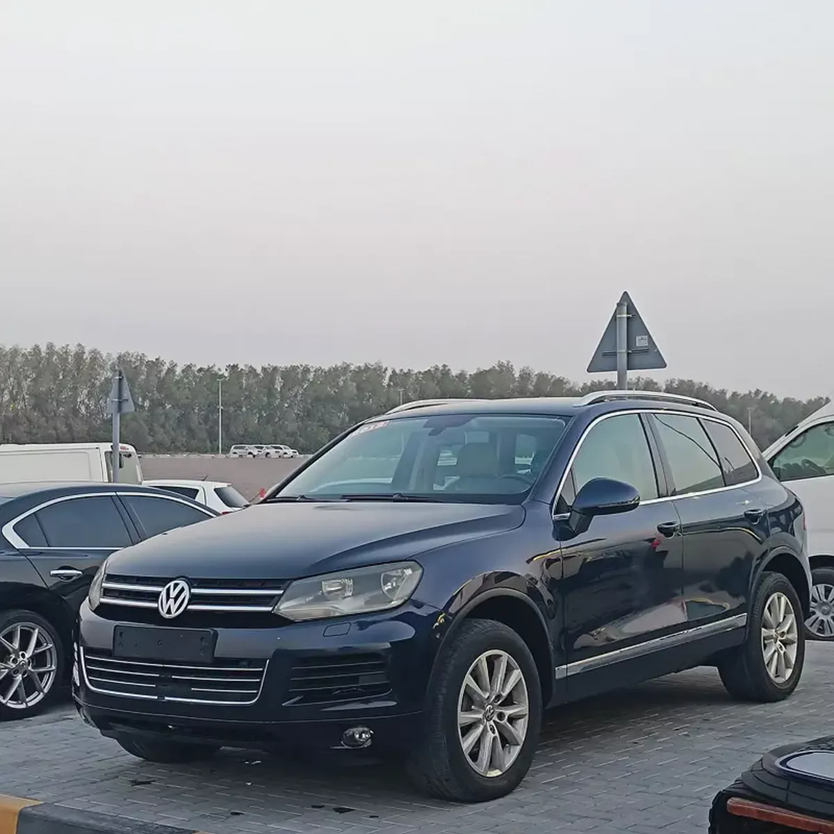 Well Maintained 2012 Volkswagen Touareg - GCC Specs