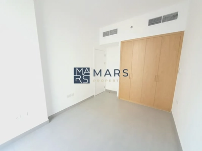 Stunning New 1BHK Apartment in Prime Location-3