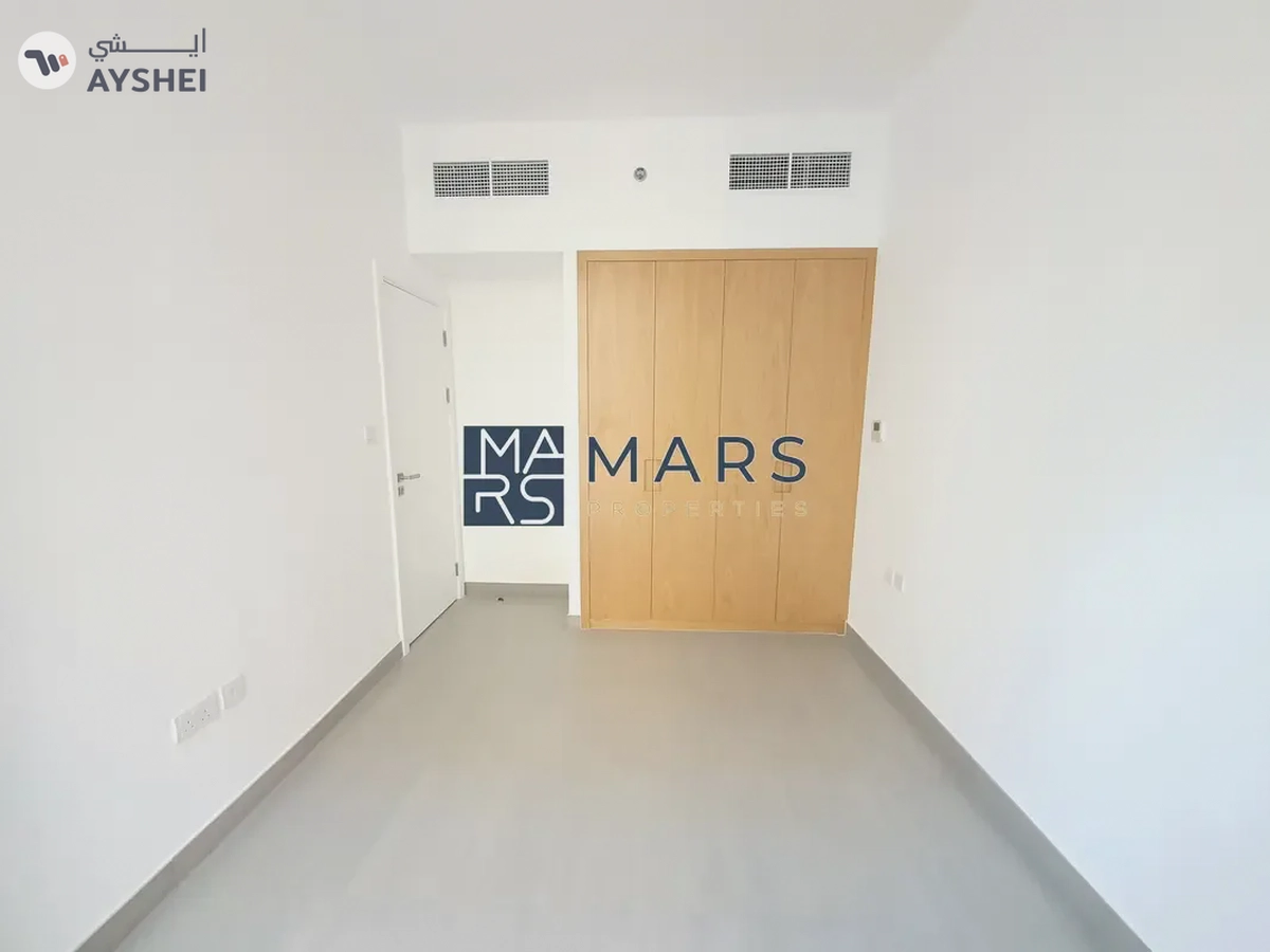 Stunning New 1BHK Apartment in Prime Location-5-5