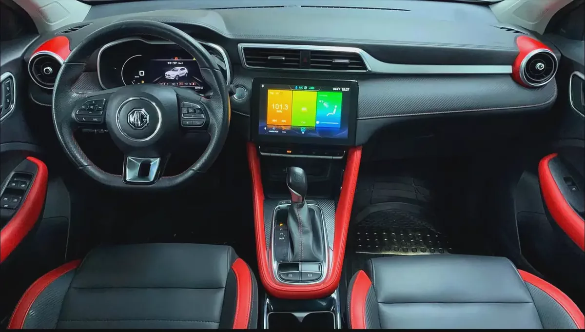 MG ZST Luxury 2023 GCC Specs - Bank finance availble Full Option - Under Warranty-4-4