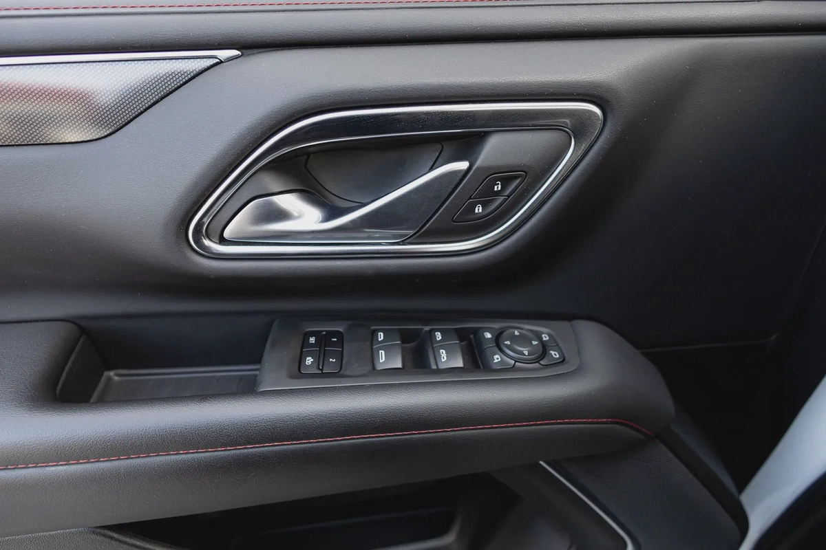 Chevrolet Tahoe 2022-15-15