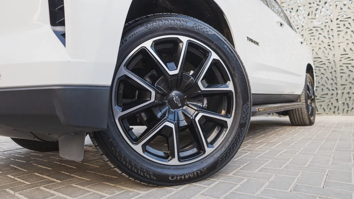 Chevrolet Tahoe 2022-5-5