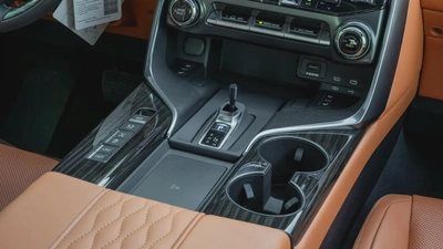 Lexus LX 700 3.5L HEV VIP 2026 GCC Specs For Export-15