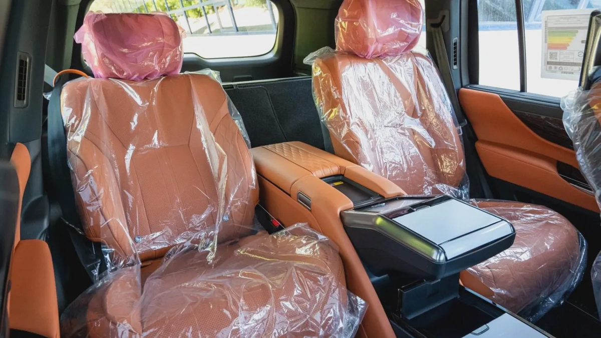 Lexus LX 700 3.5L HEV VIP 2026 GCC Specs For Export-9-9