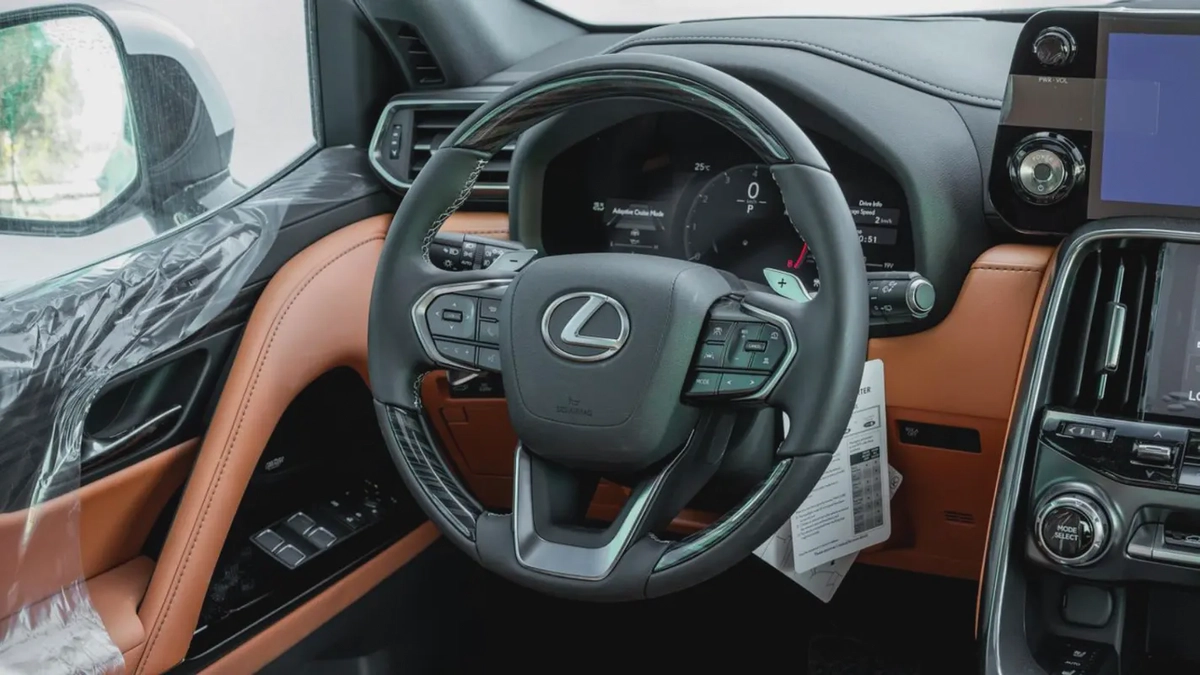 Lexus LX 700 3.5L HEV VIP 2026 GCC Specs For Export-12-12