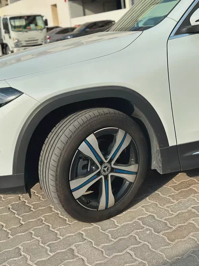 Mercedes-Benz EQB 350 4MATIC 2024  inhouse finance I| GCC Specs-5