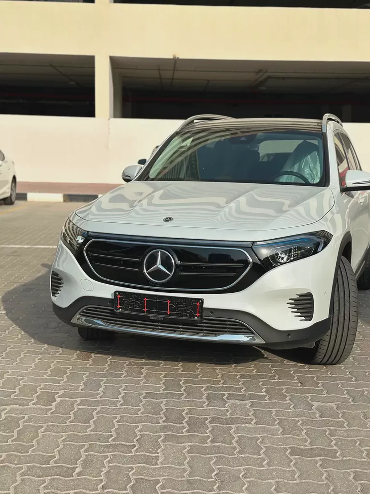 Mercedes-Benz EQB 350 4MATIC 2024  inhouse finance I| GCC Specs
